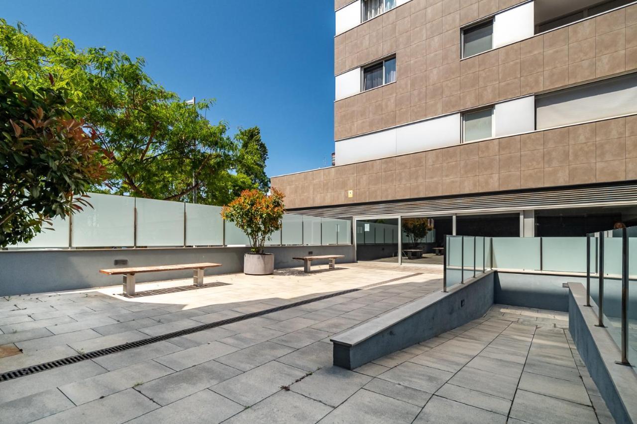 Apartment Forum *